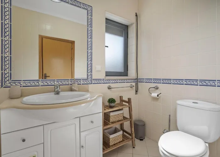 By Marina, Beach, Town #1971 Apartamento