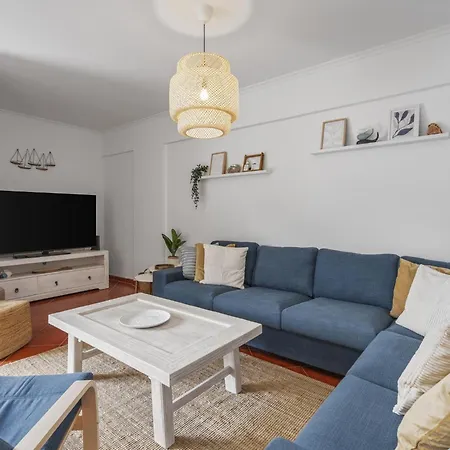 By Marina, Beach, Town #1971 アパート *