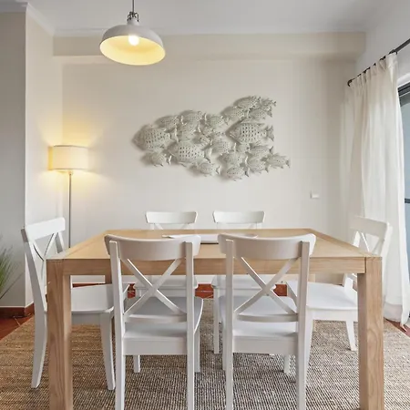 By Marina, Beach, Town #1971 Apartamento