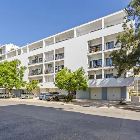 By Marina, Beach, Town #1971 Apartman Albardeira