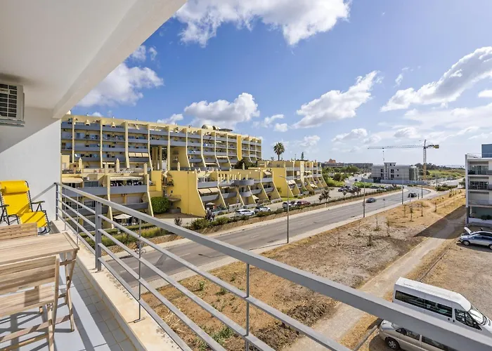 Apartment By Marina, Beach, Town #1971