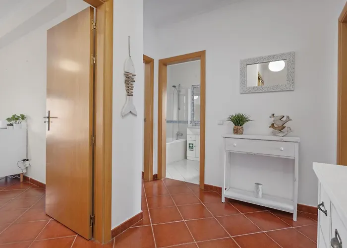 Apartment By Marina, Beach, Town #1971